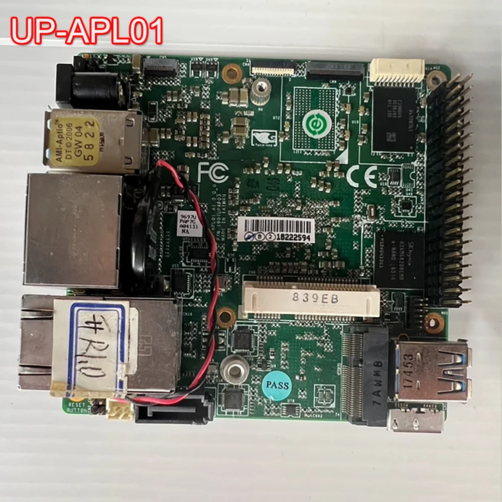 

UP-APL01 A1 X86 development board with dual network ports UP-APL01 P/N 1907UPAP03 SR2Z7