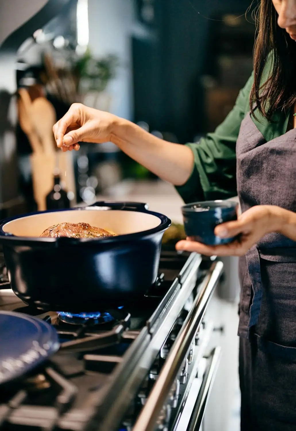 صنع في فرنسا سوبليم سيراميك 4 كيو تي. فرن هولندي مستدير، نيلي