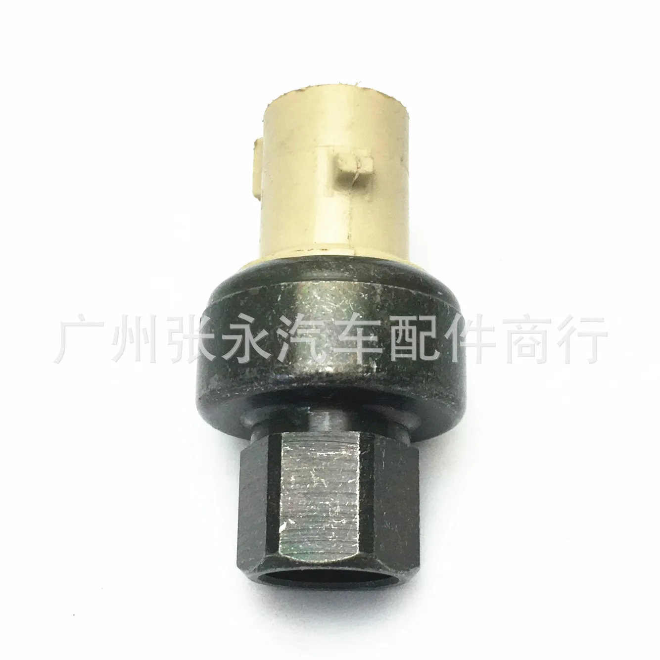 15683829 Suitable for Chevrolet SUV Agricultural Truck Accumulator Pressure Cycle Switch Sensor