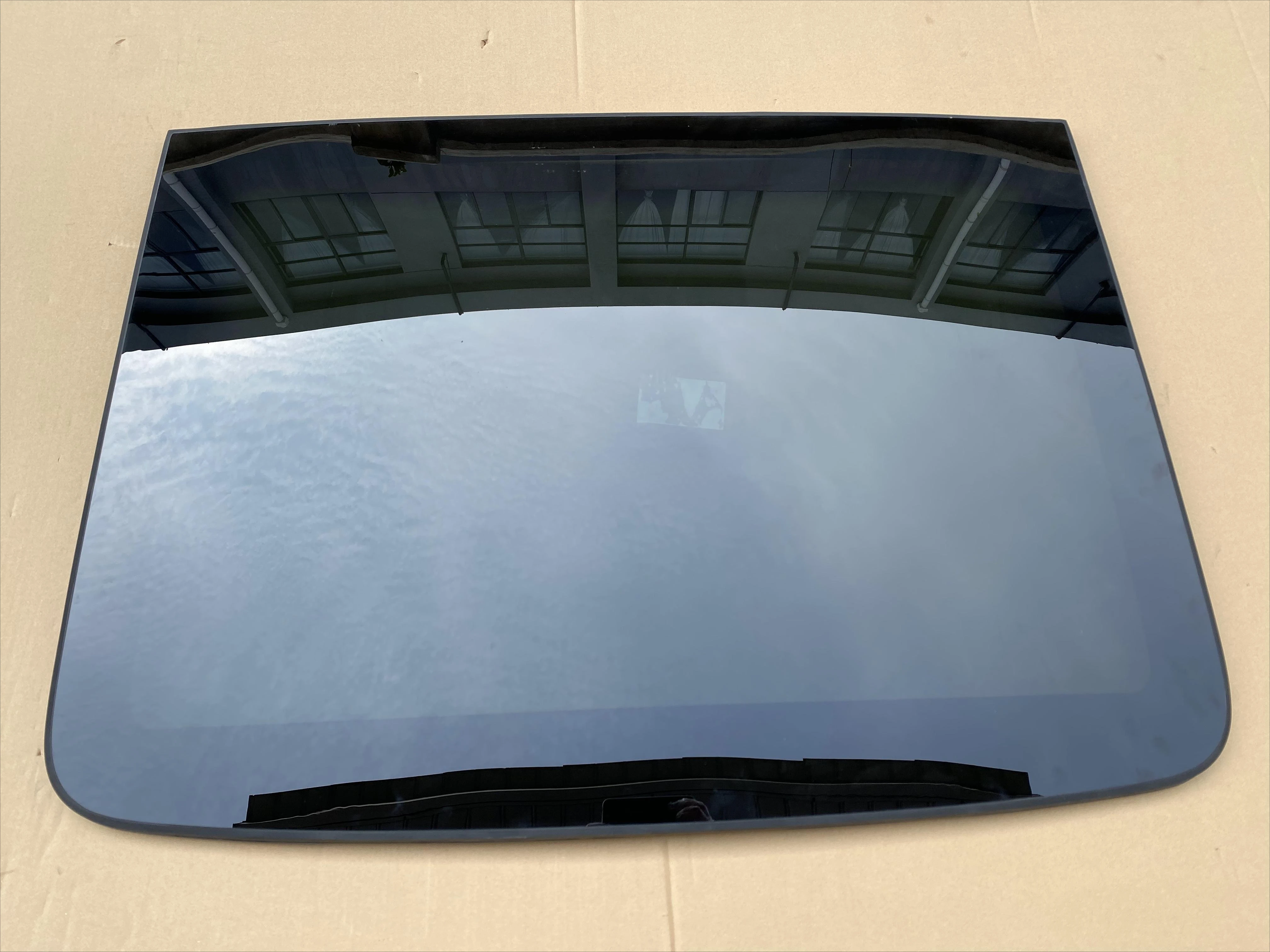 Tetto apribile per auto universale Hutai Tetto apribile interno automatico per bussola SUV