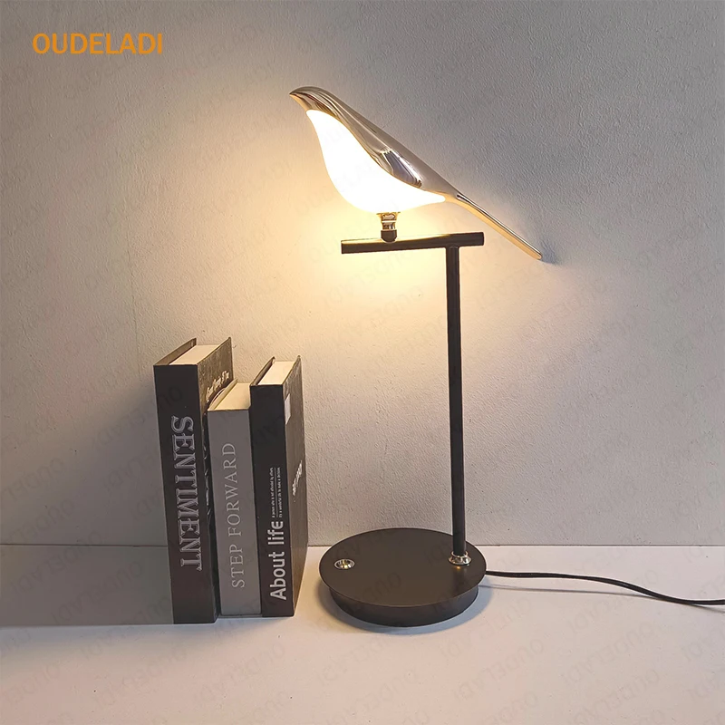 Lámpara de mesa LED moderna, lámpara de lectura de modelo de pájaro Urraca, iluminación interior, dormitorio, mesita de noche, sala de estar,