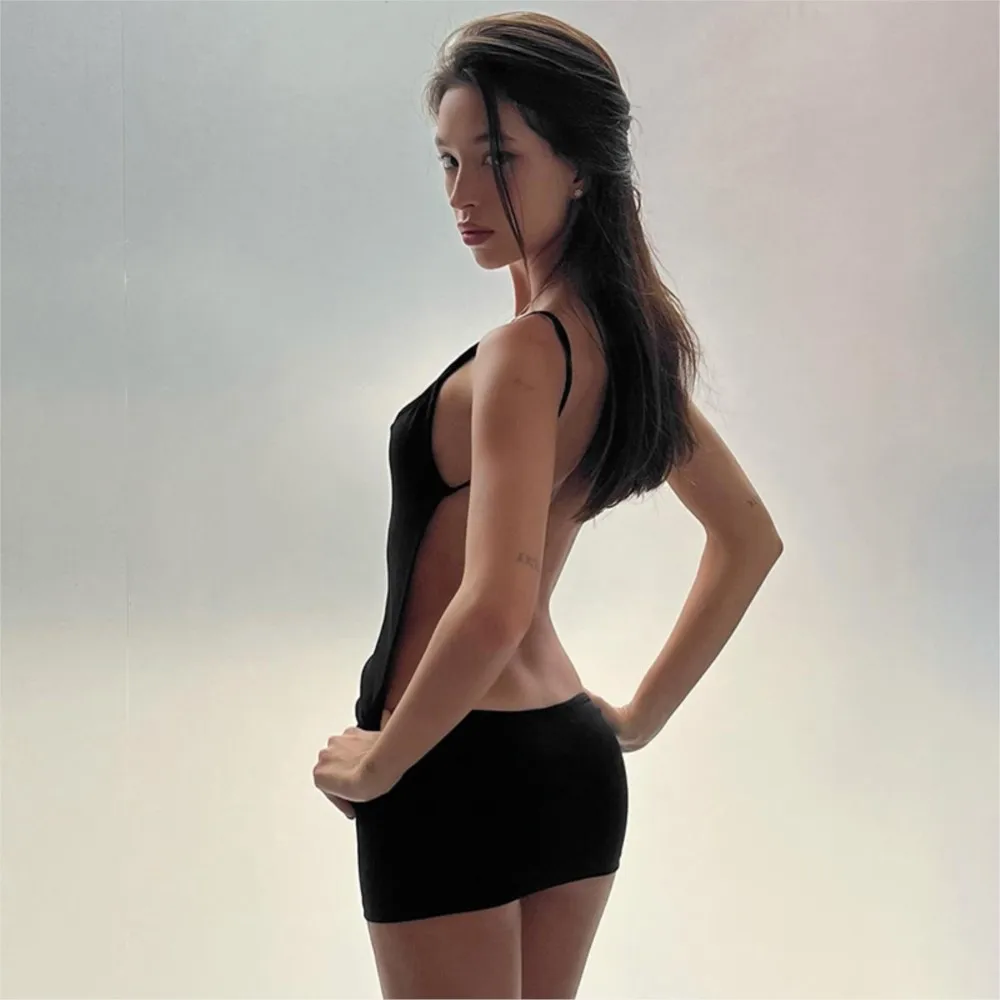 

2026 Sexy Spaghetti Strap Dresses For Lady Vestidos Mini Dress Hot Girl Style Bodycon sleeveless Backless Sling Solid Color Silm