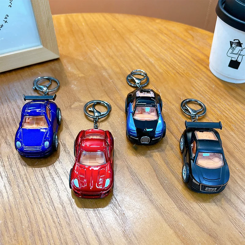 Mini llavero de juguete de aleación creativo para coche, colgante de simulación de coche de carreras, coche fundido a presión, adorno de juguete, recuerdos de fiesta para niño