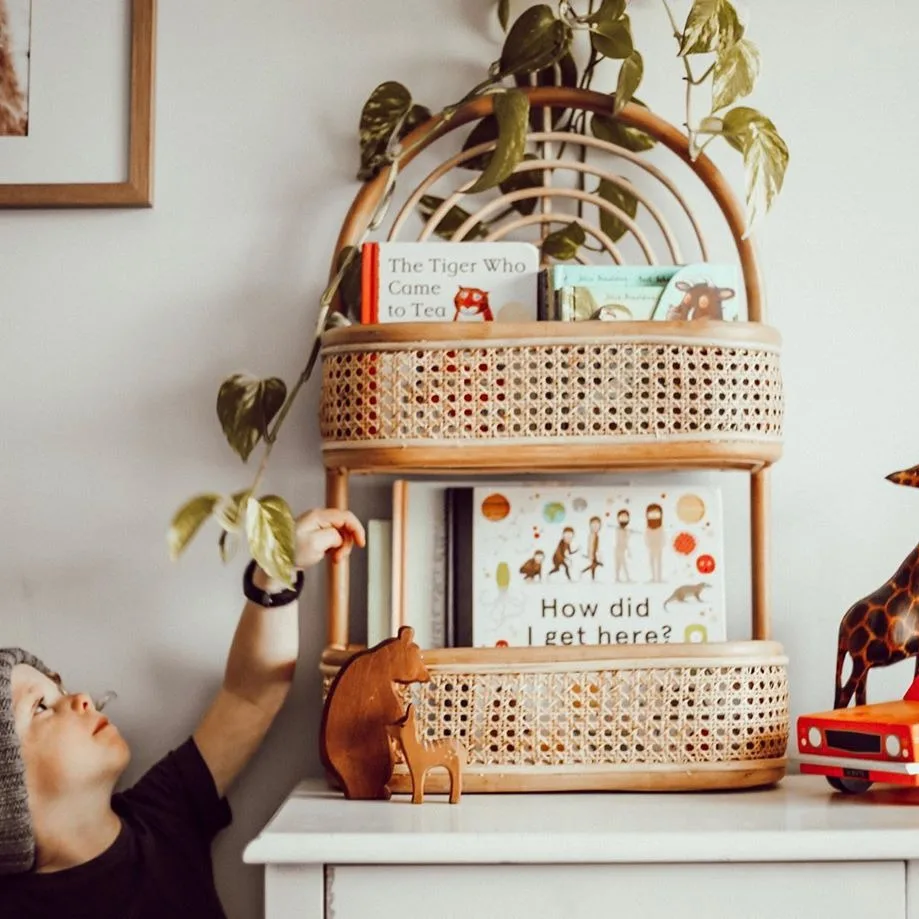 

Nordic ins rattan double-layer shelf hanger retro handmade storage basket wall hanging hook shelf