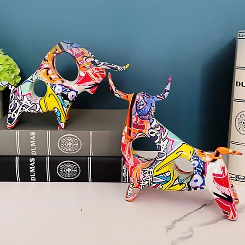 

Nordic Graffiti Bull Sculpture Resin Animal Cattle Statue Figurine Colorful Home Decoration Ornament Interior Art Crafts