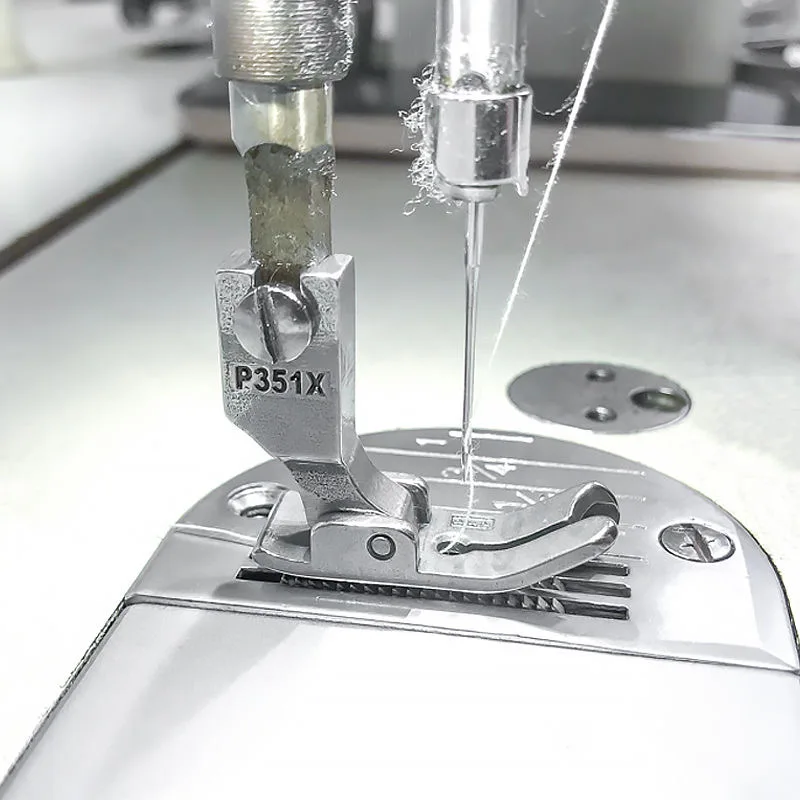 จักรเย็บผ้าแบบแบนอุตสาหกรรมขวาปิดกั้นเท้ากดขอบ; ตีนผีจักรเย็บผ้าแบบแบนด้วยคอมพิวเตอร์สําหรับการเย็บด้านบน