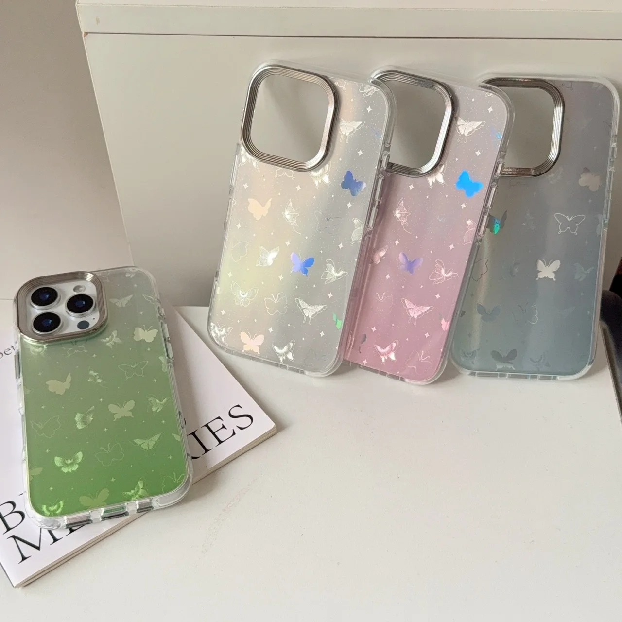 

INS Style Gradient Multi-Color Small Butterfly Glitter Cute Flowing Sand Phone Case For iPhone13 14 15 16 Pro Max Anti Drop Case