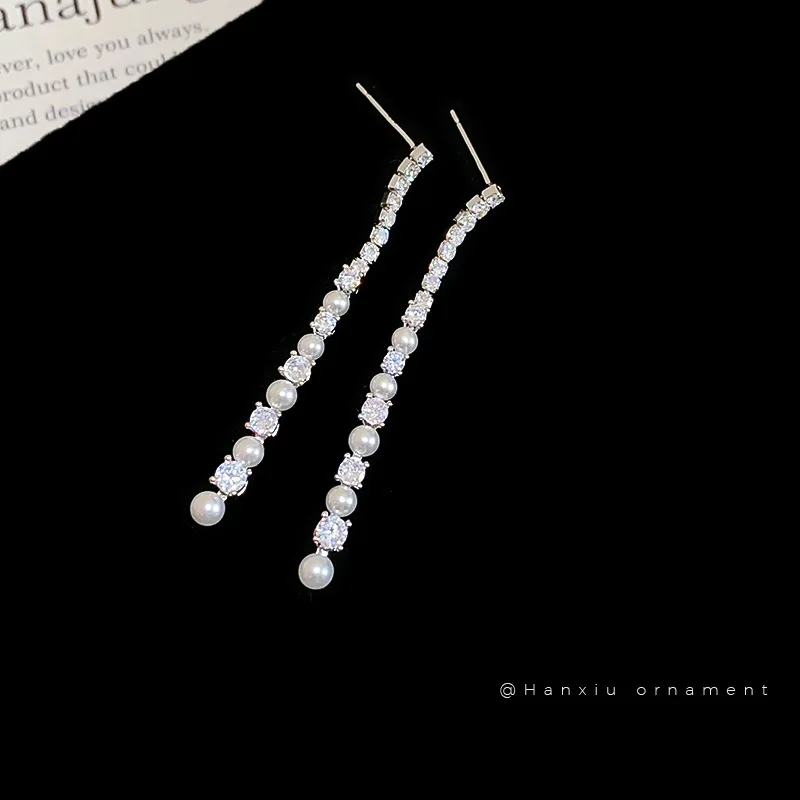 

Geometric Pearl Tassel Earrings for Women Silver Post Light Luxury Elegant Daily Versatile Hypoallergenic Premium