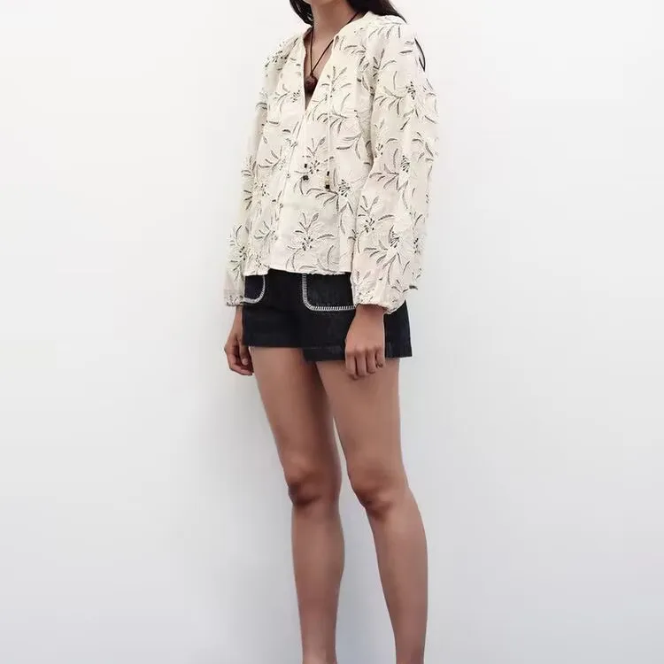 

ZBZR Spring New Women's Faion Weathered Embroidery Structure irt Loose Fit Polyester Fiber Nine Sve Length Regular Thi...