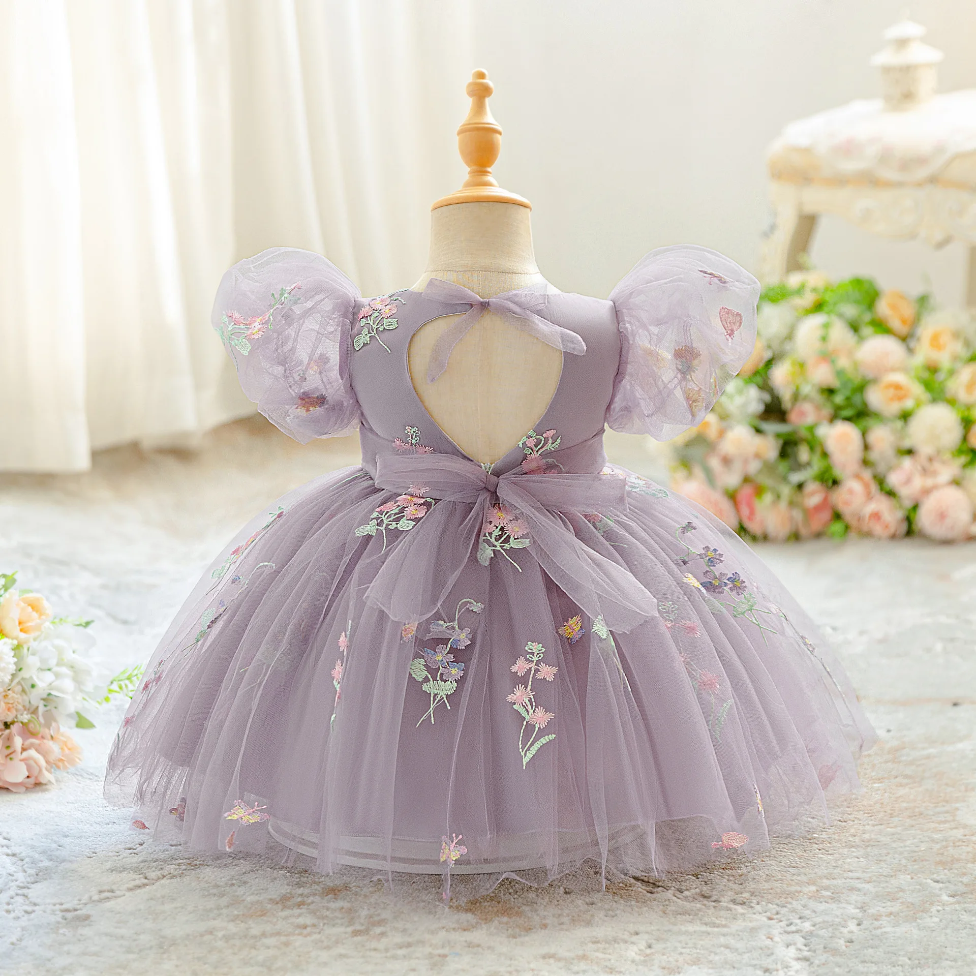 Elegant Dress For Girl Tulle Princess Dress Flower Embroidery Birthday Party Gown New Year Dress For Girl Piano Perform Dress