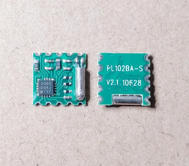 2pcs New SI4730-D60-GMR, PL102BA-S V2.1 AM/FM Radio Receiver Module