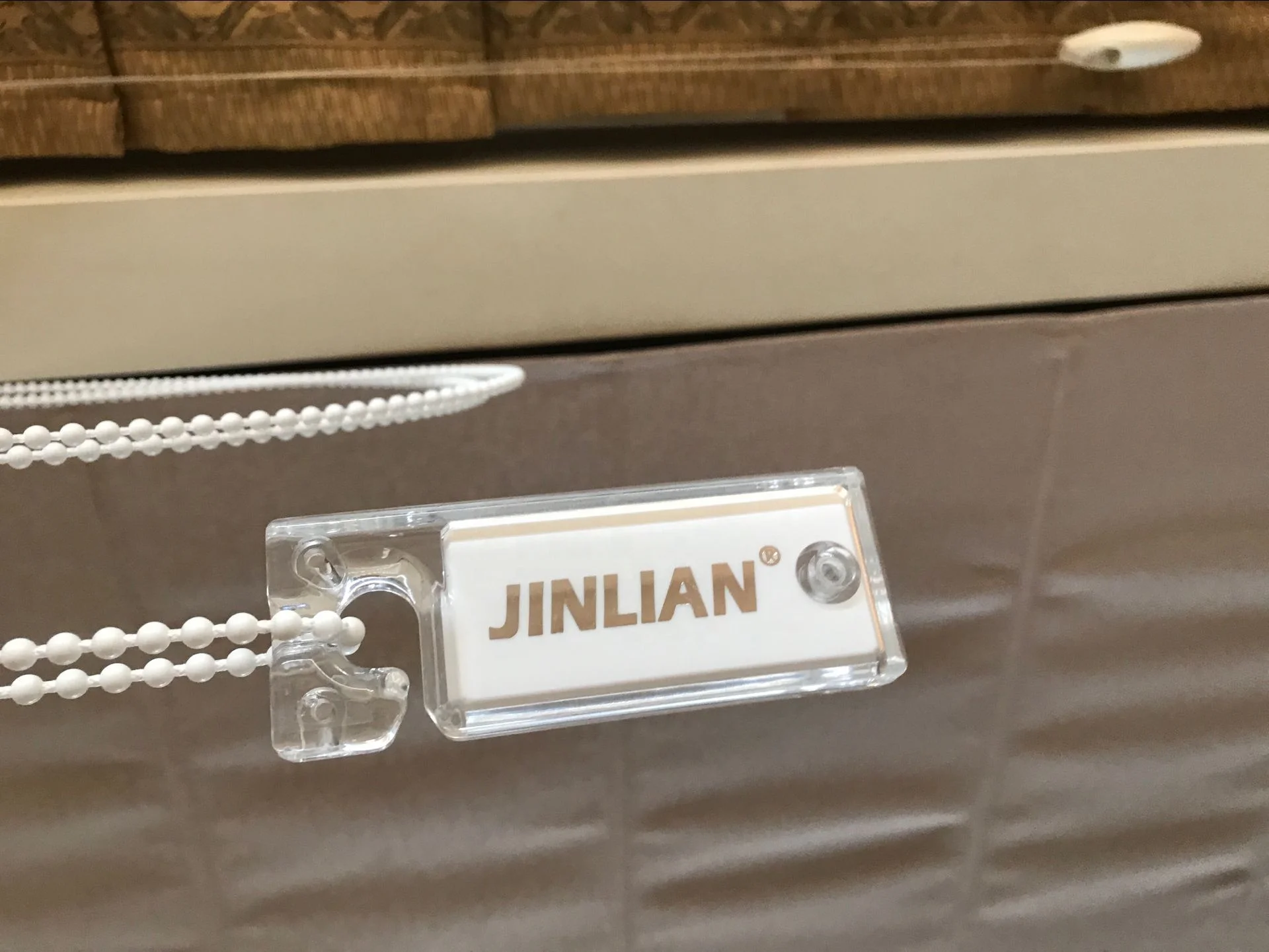 อะไหล่ม่านม้วนพลาสติกใสป้องกันรังสียูวี VCW29 พร้อมสายร้อยม่านแบบเวเนเชียน ตุ้มถ่วงน้ำหนัก ม่านบังแสง