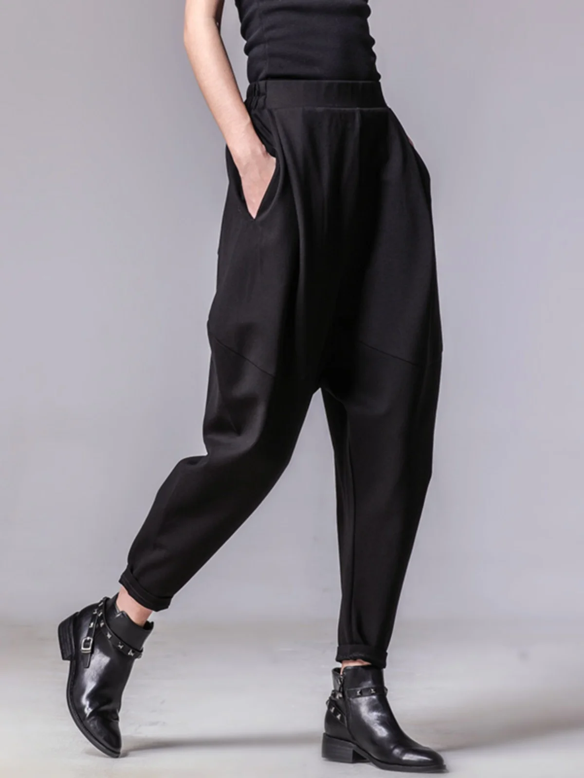 Punk Style Loose Large Size Casual Pants with Big Pockets Asymmetrical Splicing Harlan Nine Points Ladies Trousers