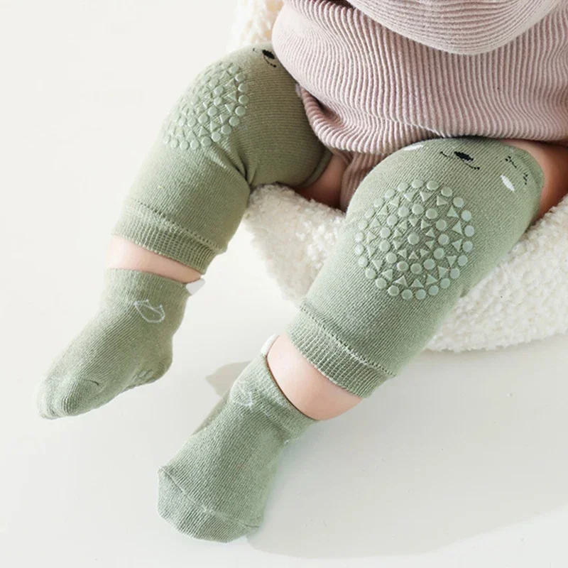 Thumbnail 2 - #20 Best Baby Socks to Buy In 2026