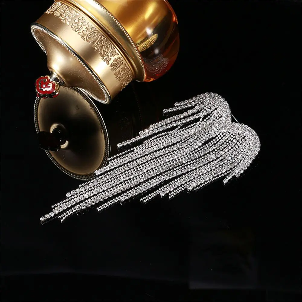 Heart Tassels Brooches for Women Girls Gold Silver Rhinestone Pins Weddings Party Office Brooch Gifts Clothing Accessories