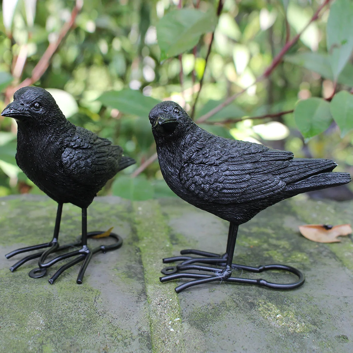 2pcs Raven Statue Set- Gothic Garden Decor for Halloween