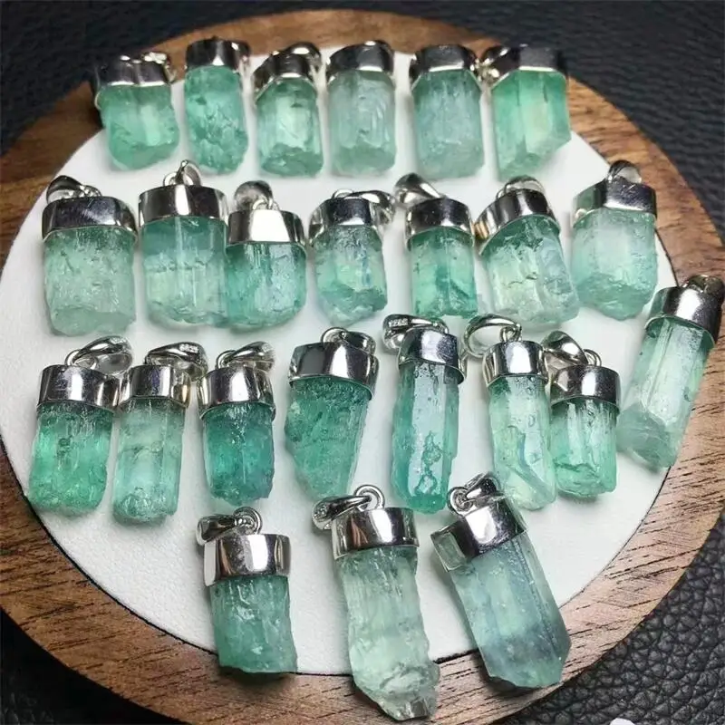 Natural Raw Beryl Pendant Jewelry For Women Man Healing Crystal Beads Energy Stone Reiki Gemstone 1PCS
