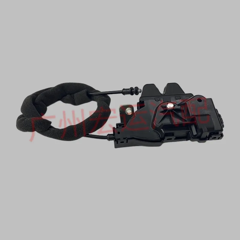 Suitable for  B-e-n-z C180 C200 E200 E280 E260 E300 trunk lock block rear trunk door lock machine