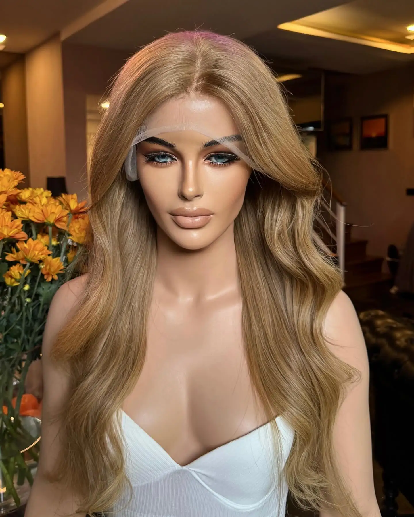 Jasny blond Część wolna Body Wave Peruka Syntetyczna koronka przodu Peruka Blond Brązowy Naturalny Wysokiej jakości żaroodporna peruka syntetyczna