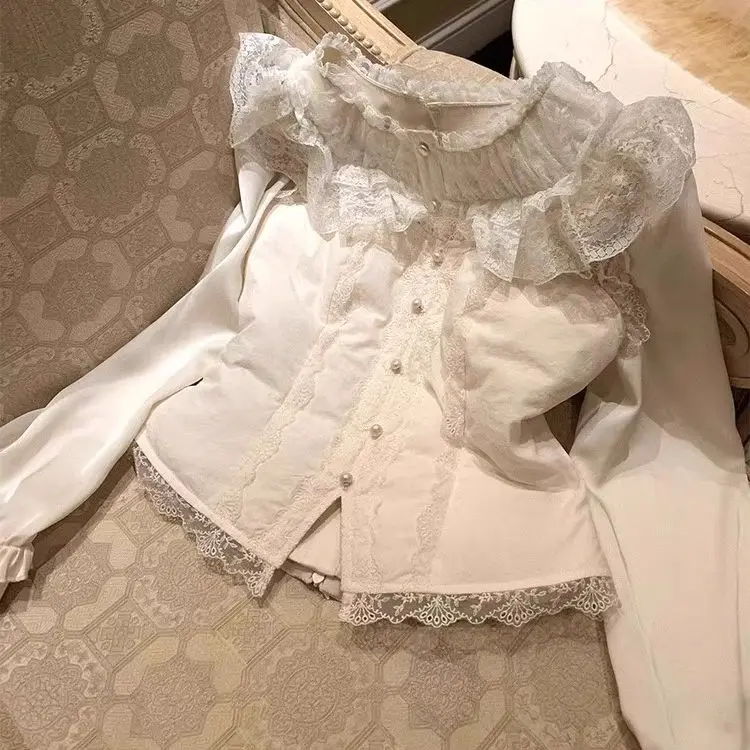 

2026 Spring New White Lace Splicing Fake Two-Piece Set Top Women's Fashion Lace Shirt Long Sleeve Regular Fit Other Material