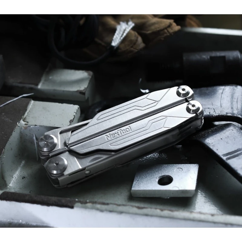 Multi Tool Pliers Folding Camping Gear Portable Scissors Needle Nose Pliers with Storage Pouch for Outdoor Survival