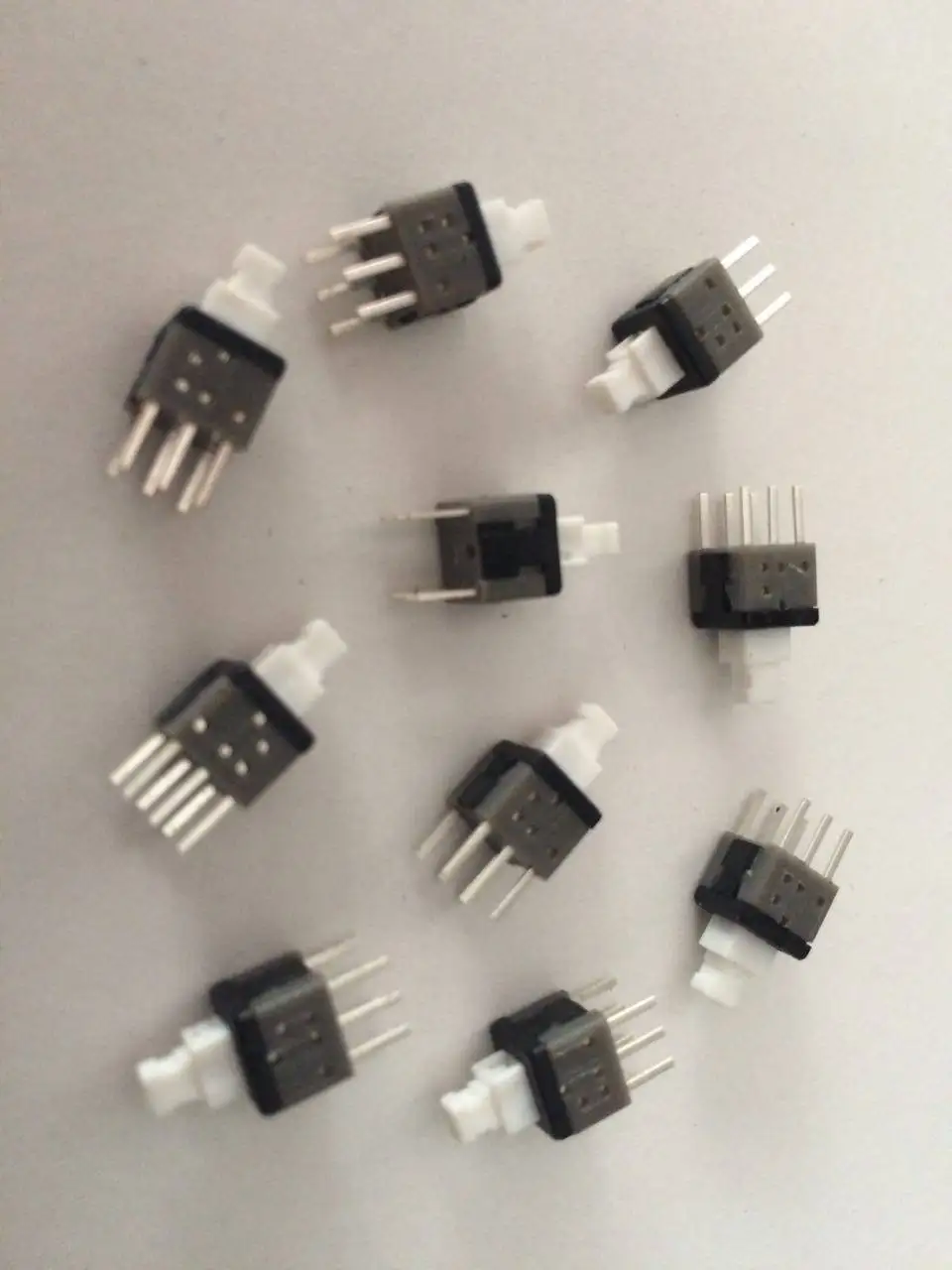 200pcs/button switch tower type self elastic switch 5.8 * 5.8 * 10.4 double row 6-pin unlocked reset button 5.8X5.8