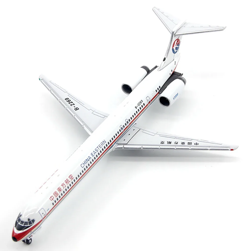 

Diecast JETHUT China Eastern Airlines McDonnell Douglas MD-90-30 B-2269 Finished Alloy Aircraft Model 1/400 Airplance Model Gift