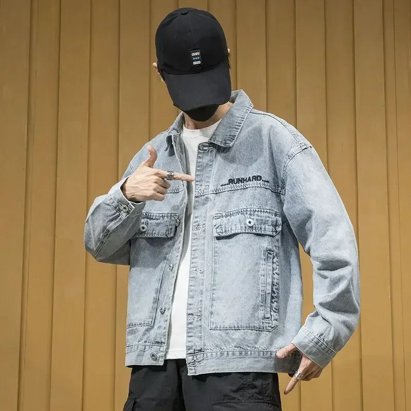 Male Jean Coats with Embroidery Wide Sleeves Men's Denim Jacket Letter Japanese Light Blue Original Big Size Clothing Outwear L