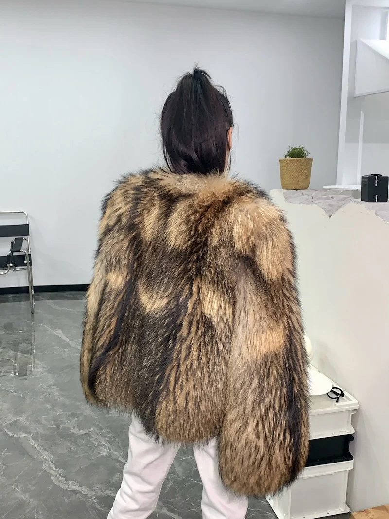 New Winter Women Real Fur Coat Natural Raccoon Fur Jacket Fashion Luxury Whole Skin Full Pelt Coats V-Neck Thick Warm Overcoat