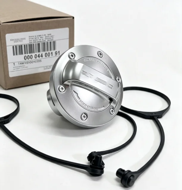 00004400191 00004400190 External Fuel Tank Cap With Tether Direct for 2.0L 2.9L 3.0L 4.0L Petrol Saloon SUV Auto Parts 2005-2025