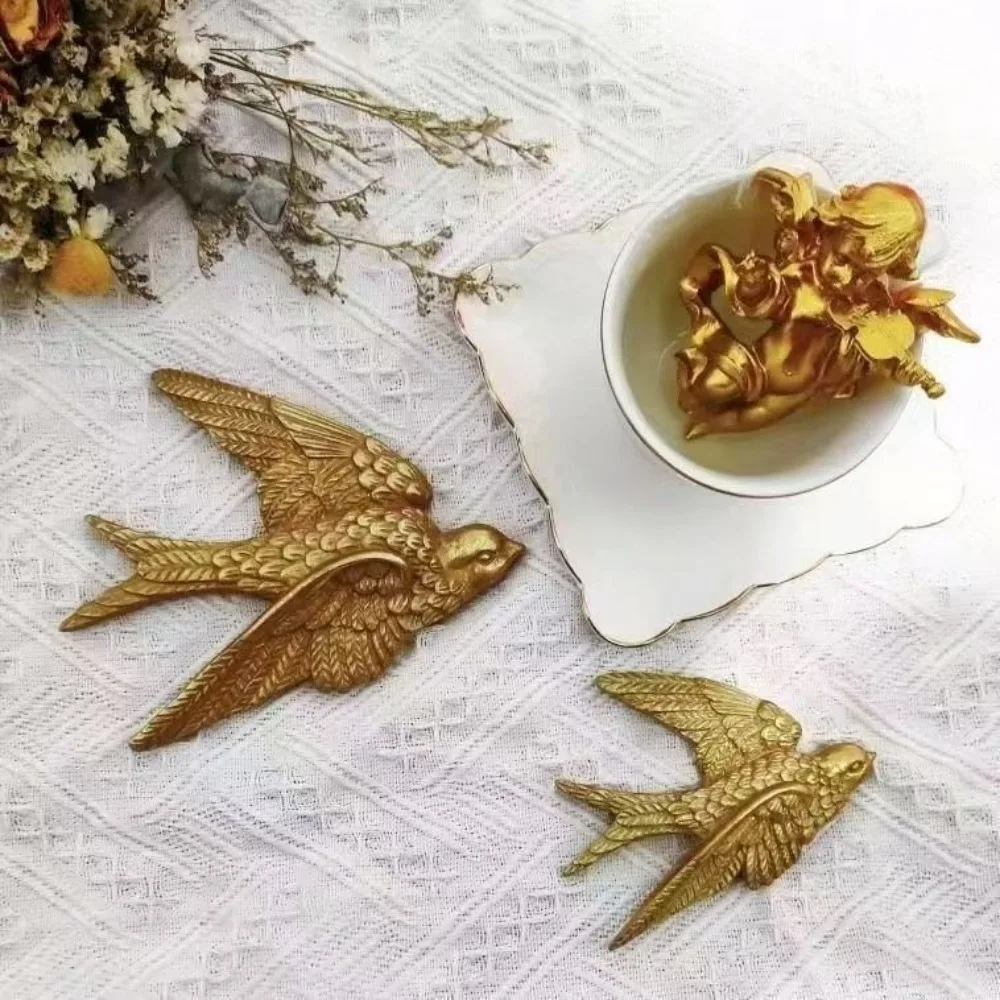 Nordic Flying Geese Flying Birds Wall Decoration European Wall Pendant Living Room Bedroom Retro Wall Swallow Decoration