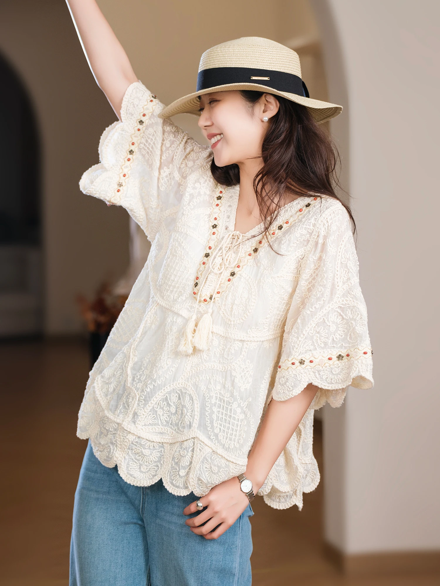 

Женская рубашка в богемном стиле с вышивкой и бахромой, из чистого хлопка, с поясом, свободного кроя, с объемной вышивкой нитями