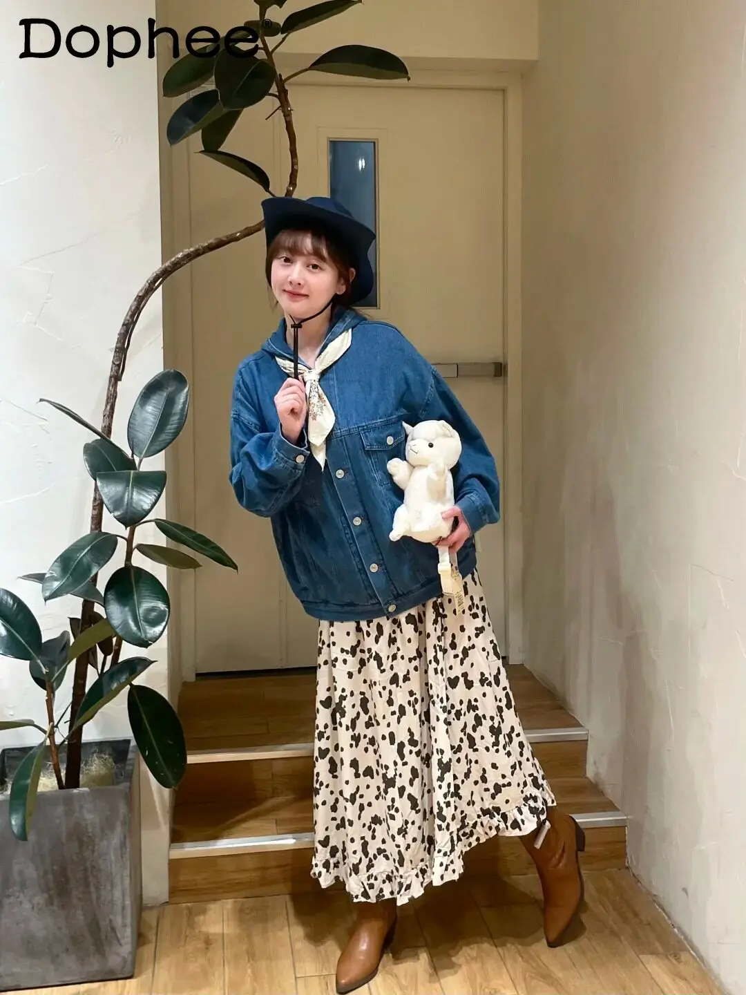 

2026 Spring New Japanese Style Simple Fashion Loose Hooded Casual Versatile Denim Jacket for Women