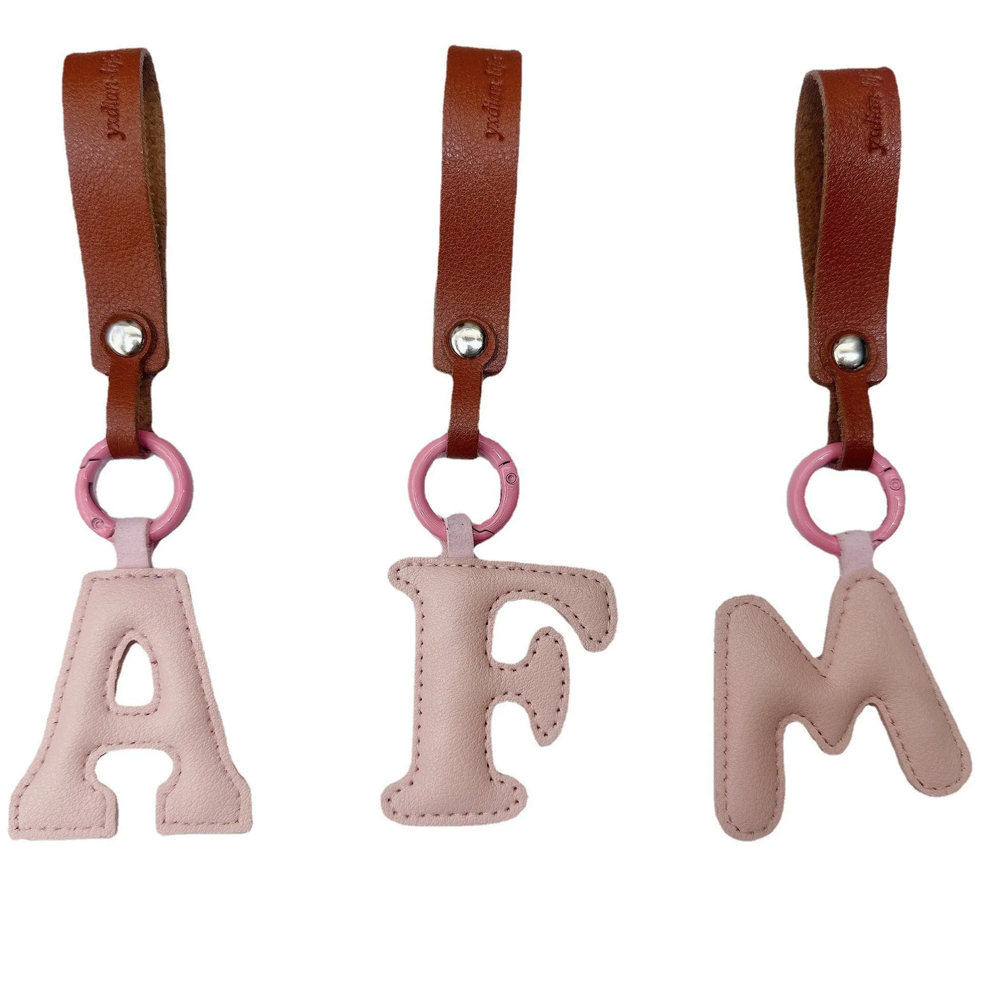 Creative Leather 26 English Letter Keychain Fashion Cartoon Rainbow Color Women Car Bag Phone Pendant Keyrings Jewelry Gifts