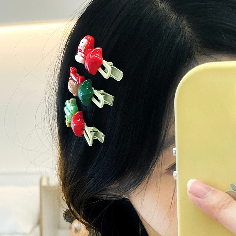 Cartoon Christmas Hairpin Cute Santa Claus Christmas Tree Star Side Bangs Clip Girls Headwear Hair Accessories New Year Gifts image 3