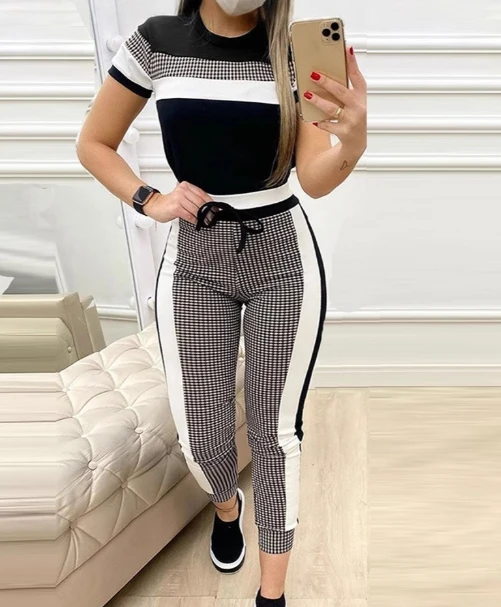 Women's Two Pieces Set Commuter Black Checkered Patchwork Short Sleeved T-Shirt and Casual Pants Set