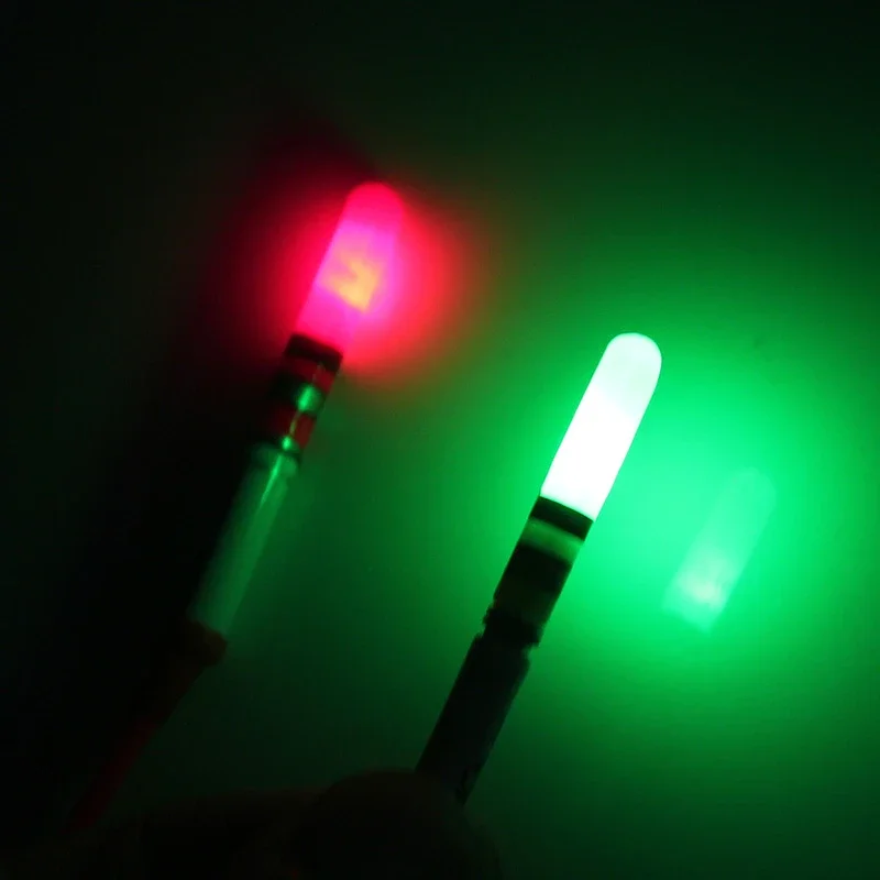 2 Pcs Night Fishing Float Tail Light LED Tail Electronic Luminous Float Suitable Night Fishing Fishing Accessories