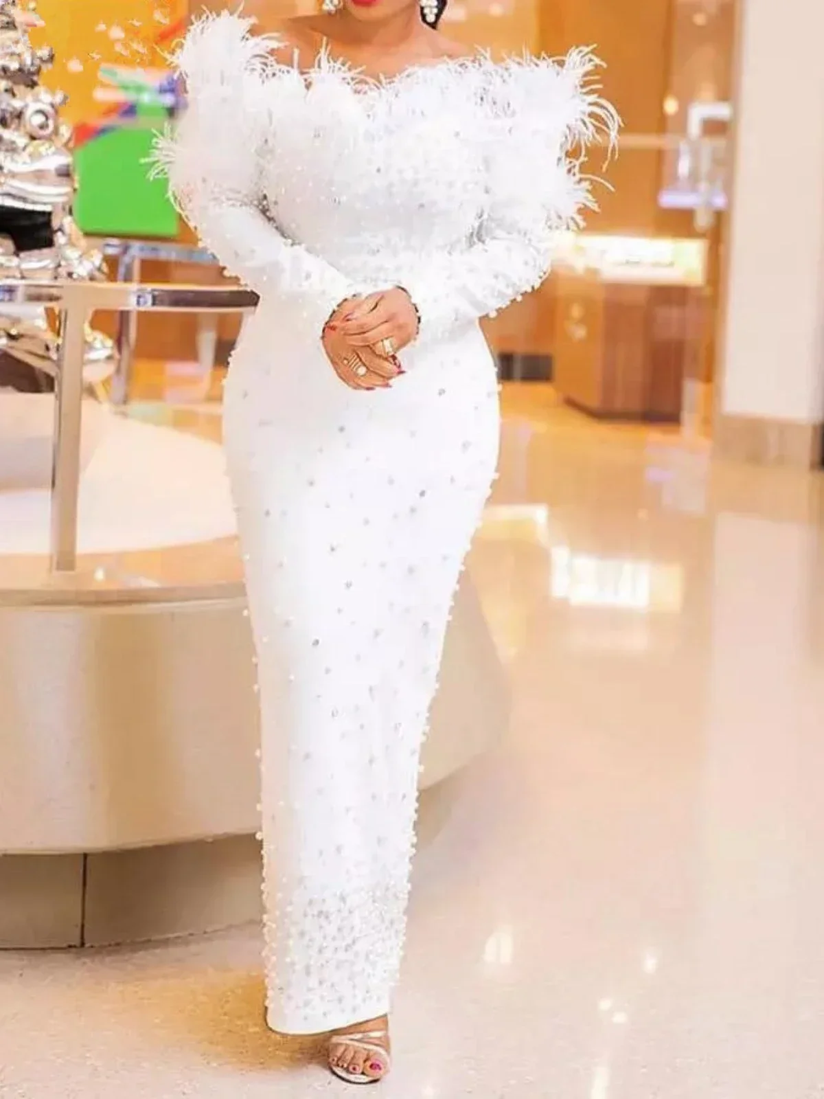 High-end Luxury Beaded Dress Long Sleeve Evening Dress New White Elegant Women's Wear Slim Feather Neckline Bandage Off Shoulder