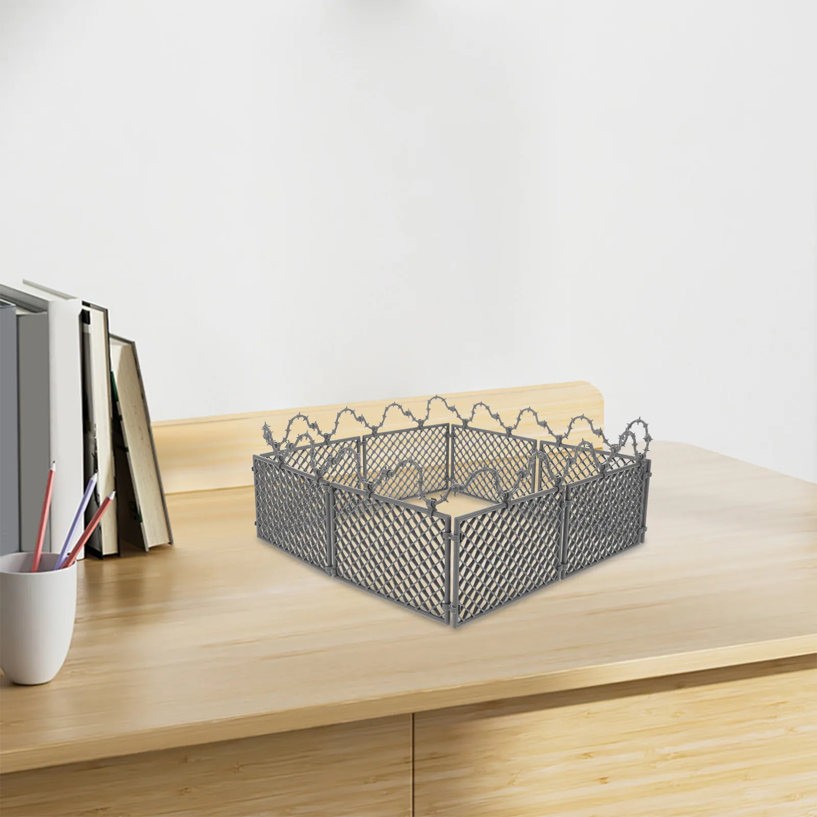 1Set Military Wire Mesh Fence Plastic Miniature Panel for Simulation Obstacle Scene Layout Garden Micro Landscape Fence