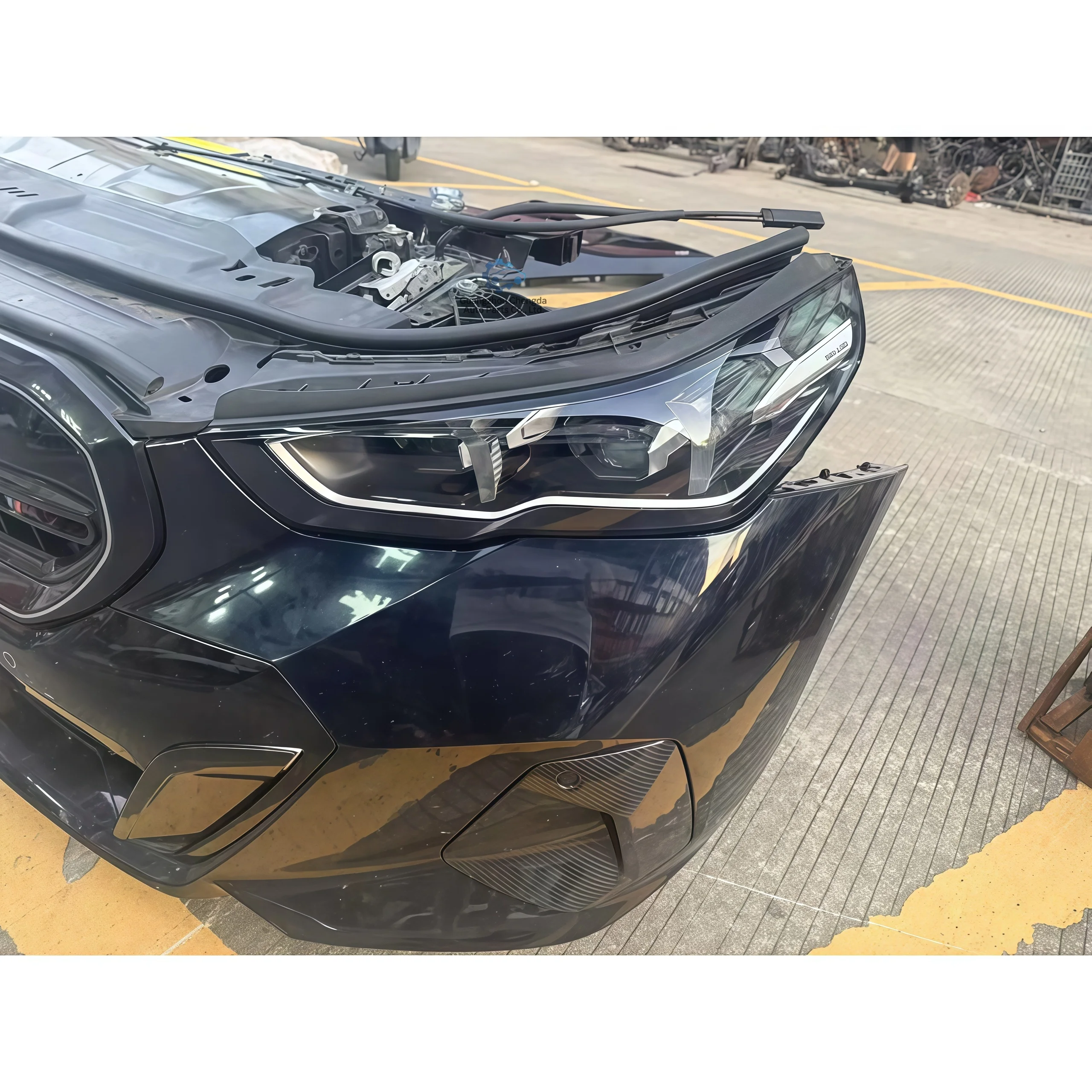 Original Front Bumper Body Kit for 5 Series G60 Plastic Grill Radiator Condition Surround the Radiator the Frame of the Fan