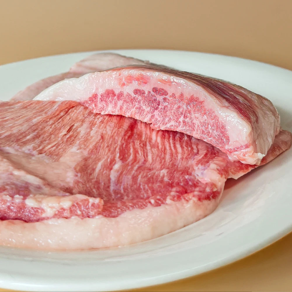 Bestmil Iberico Whole Cured Pork Loin 600g / 900g / 1.2kg for Grilling Meat and Fish 썸네일 3