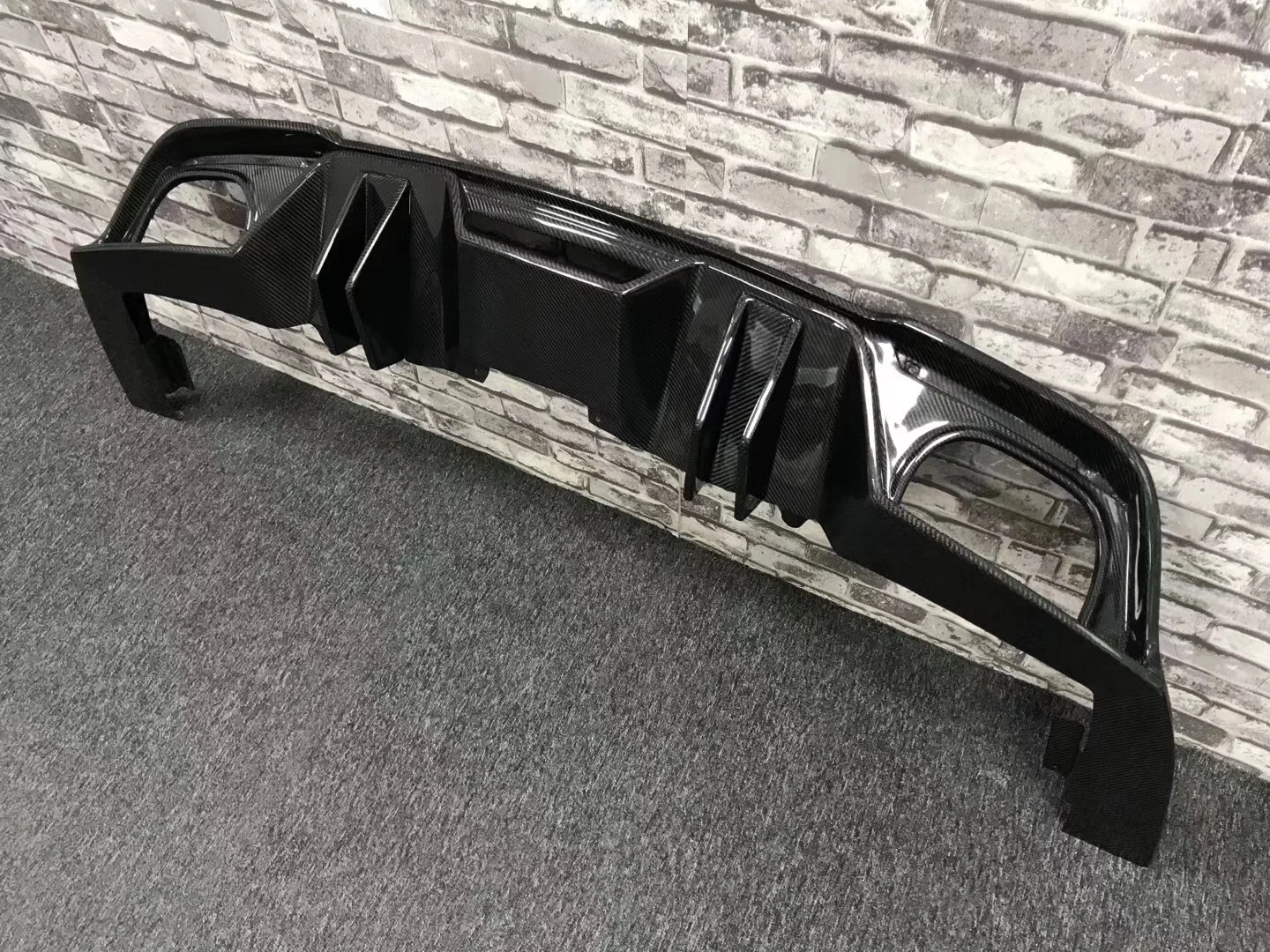 Car Body Kit Bumper Front Lip Diffuser Side Skirt Spoiler for Ford Mustang GT350 GT500 Body Kit！