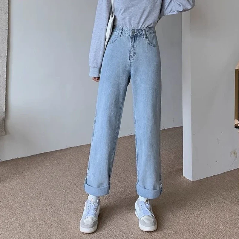 

Straight Leg Blue Women's Jeans and Capris High Waist Shot Short Trousers Cropped Female Denim Pants with Pockets Decorations R