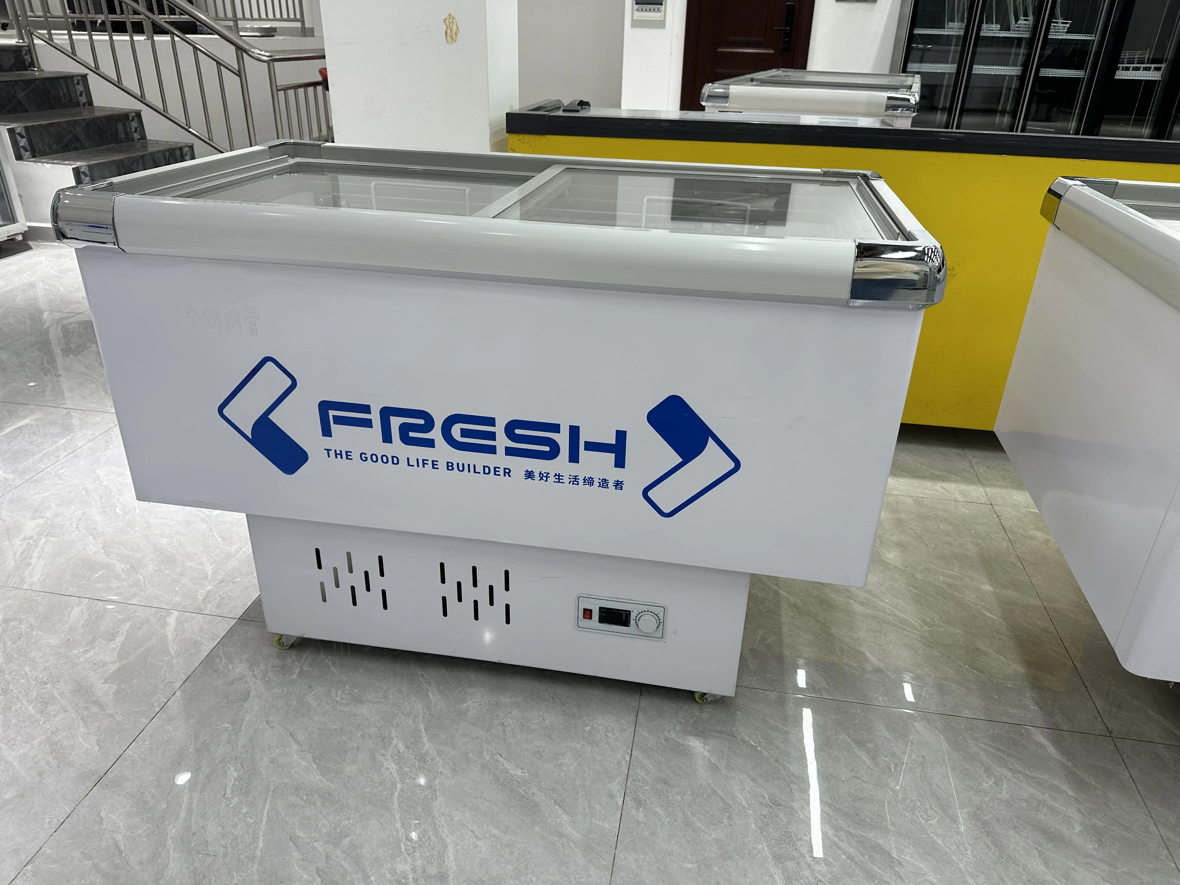 الجملة التجارية سوبر ماركت جزيرة التبريد الفريزر جودة عالية ضاغط انزلاق الباب الولايات المتحدة التوصيل استخدام جديد في الهواء الطلق