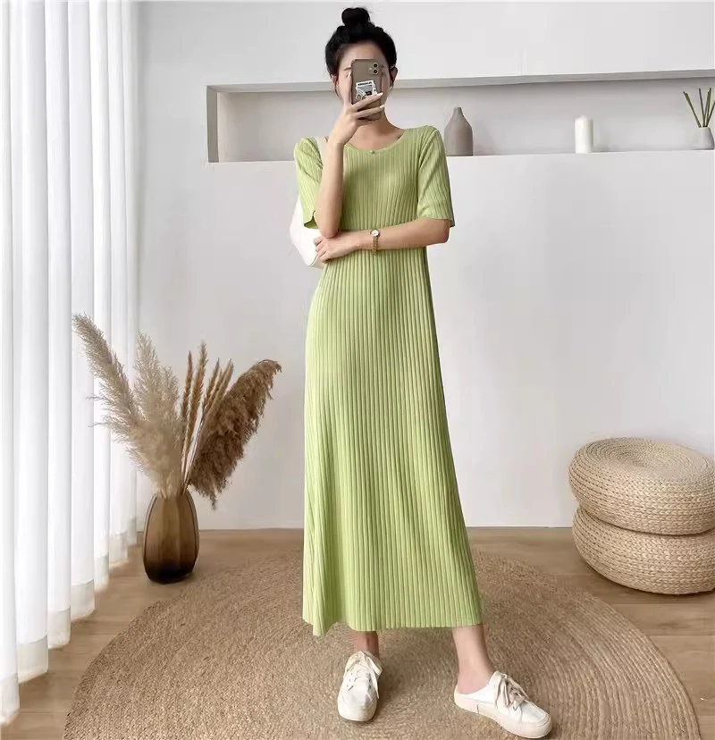 

New Women Knitted Short Sleeve Dress Fashion O-Neck All-match Loose Long Dress Elegant Simplicity Elastic Thin Knitting Dress