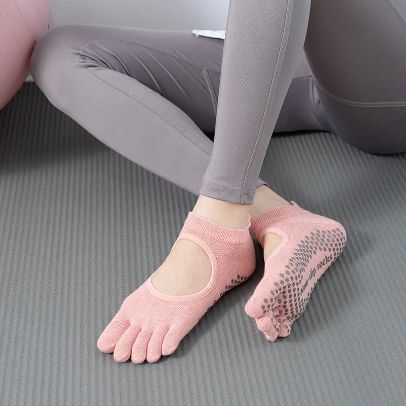 Backless Yoga Socks Non-Slip Sports Pilates Rope Skipping Socks Four Seasons Toesox Flat