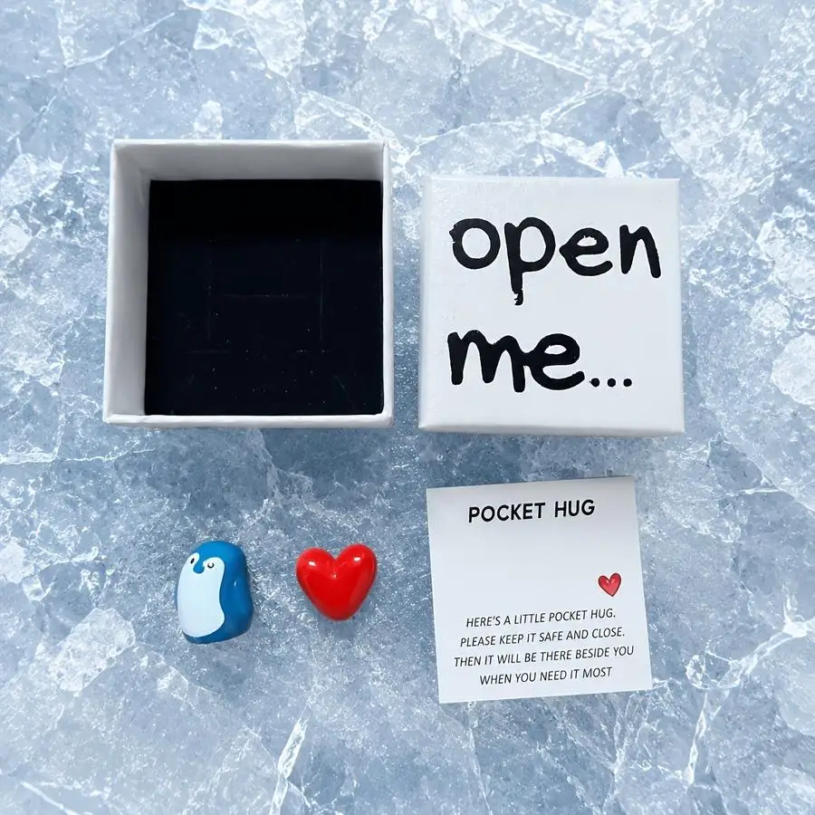 1/5/10/20/50/100pcs Set (Box And Card And Resin Penguin And Resin Heart) Surprise Party Gift Box Penguin Gift Box, Mini Penguin