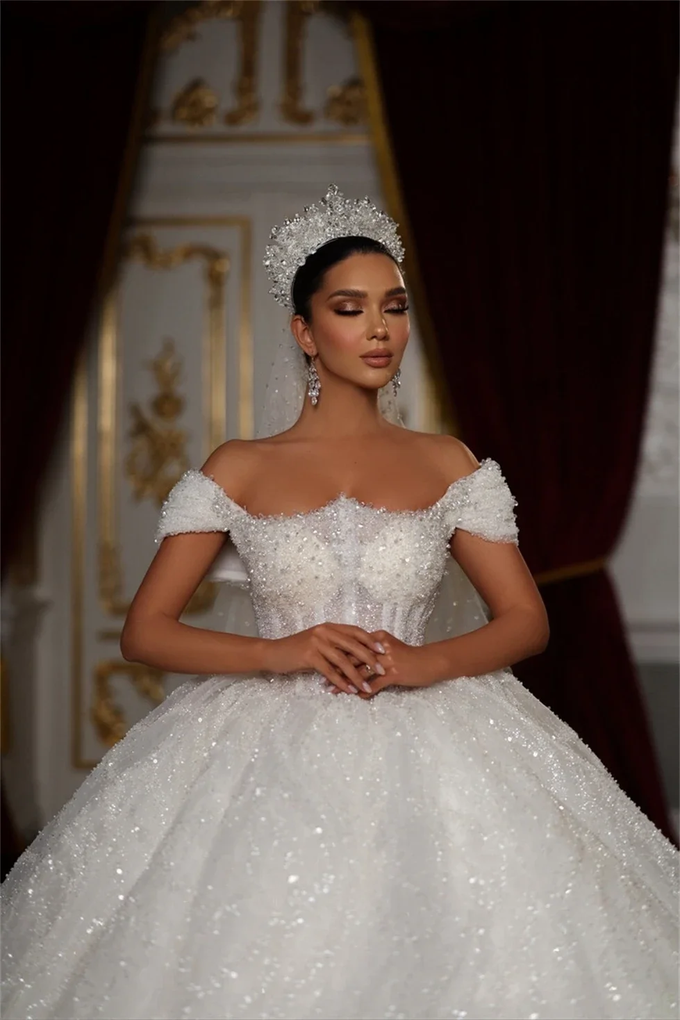 Vestido de novia de princesa hecho a medida 2025, vestidos de novia para mujer con lentejuelas brillantes y hombros descubiertos, vestidos de novia de cristal de lujo