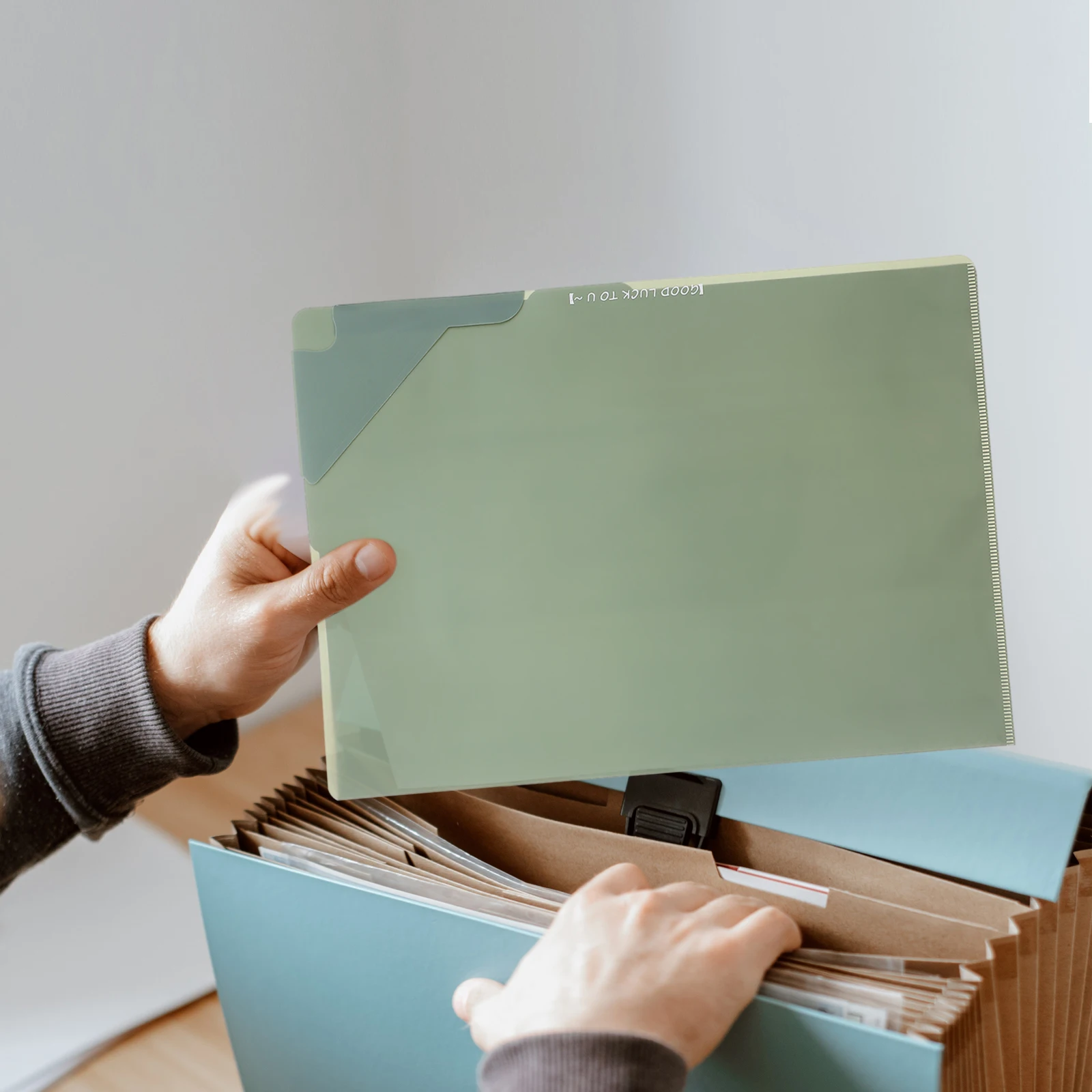 

5Pcs File Folder Set Gradient Color Large Capacity Storage CuteFolders Plastic Manila Jacket Binder Inserts Office Supplies