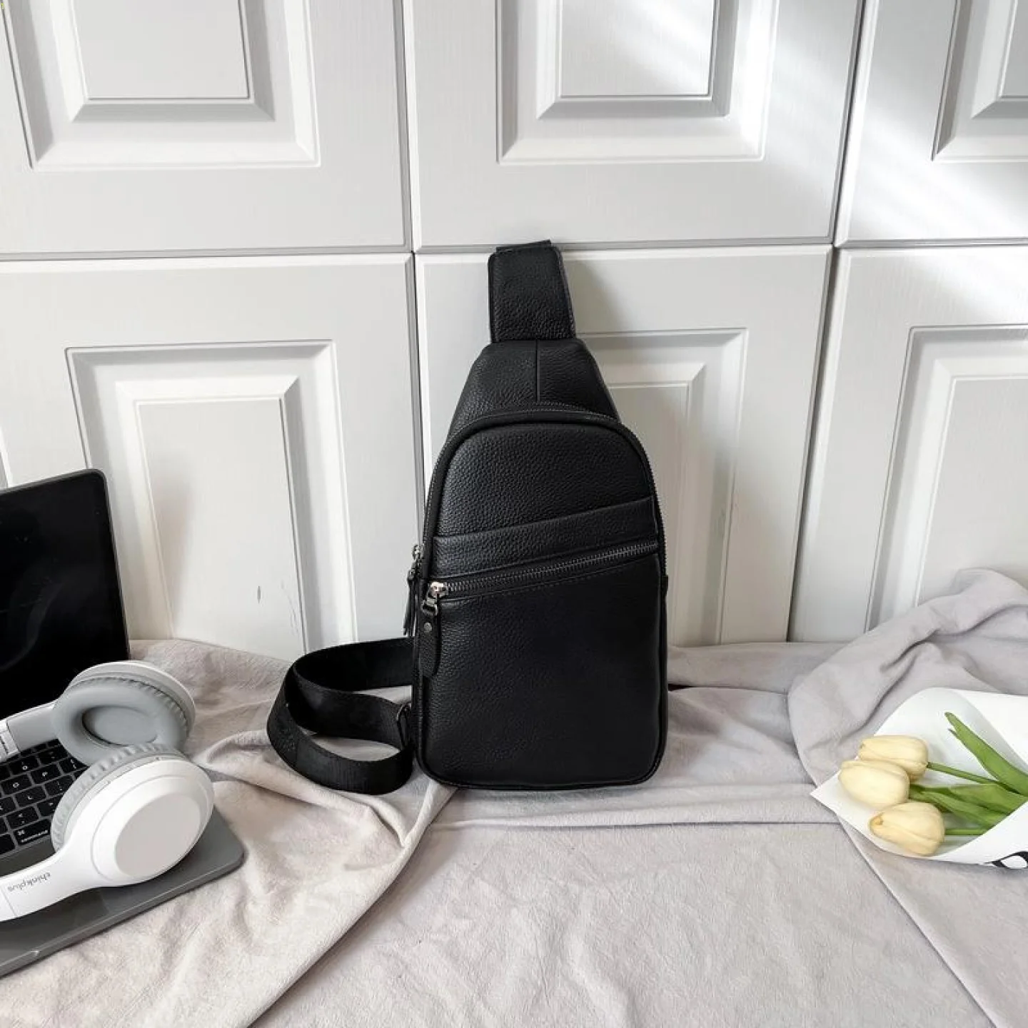 genuine-leather-shoulder-bag-me-x2s7vhls-che-bag-business-chest-bag-for-men-polyester-material-8-inch-laptop-capacity-winter